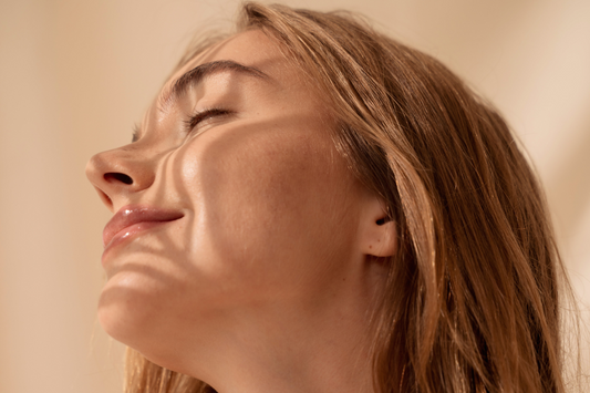 10 Things the Sun Does to Your Skin (That You Don’t Even Notice)