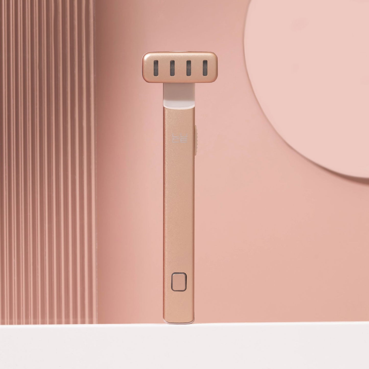 LUCE® Microcurrent Wand - 2nd Gen - LuceBeauty.com